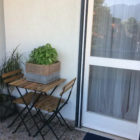 Home Guest house Como